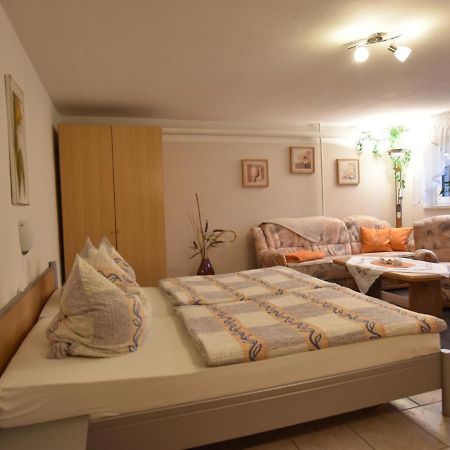 Lovely Apartment Near Sea In Kluetz Екстер'єр фото
